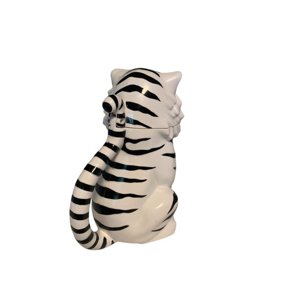 Ringling Bros Barnum Bailey White Tiger Flip Top Cup Mug Hard Plastic Circus Nov - Picture 3 of 4